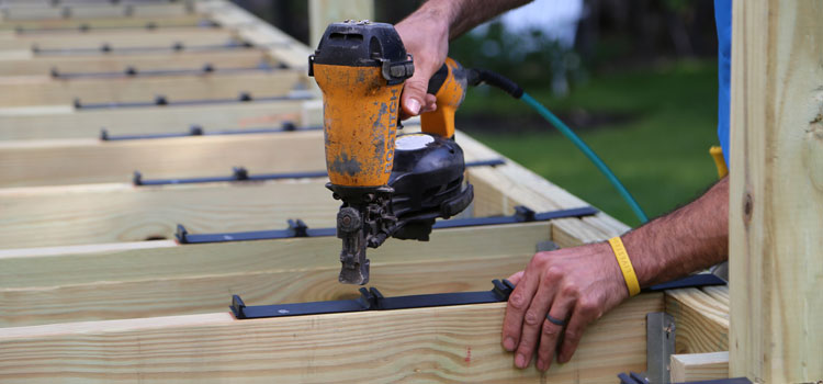 Trex Deck Builders in Woodland Hills,CA